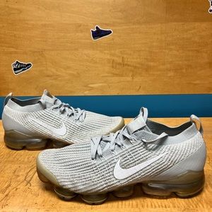 Air VaporMax Flyknit 3 Pure Platinum